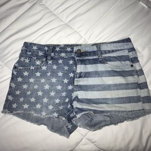 Arizona Jean Co size 7 american flag shorts